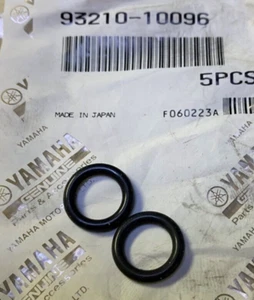 Junta tórica Yamaha OE x2 YZ100 YZ125 TY175 DT100 RT100 YZ175 MX100/125 93210-10096-00 - Imagen 1 de 1