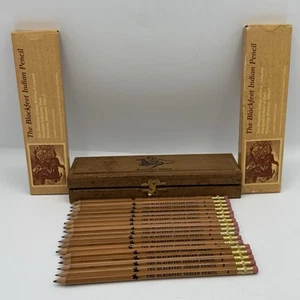 Vintage BLACKFEET INDIAN WRITING CO Pencils x 17 No 2 + Cedar Wooden Case / Box - Picture 1 of 9