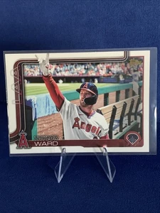2025 Topps Series 1 Golden Mirror Image Variation Taylor Ward #209 - Picture 1 of 2