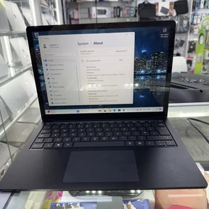 Microsoft Surface Laptop 3 13." Touchscreen ( Intel Core i7-1065G7, 16GB RAM,256 - Picture 1 of 4