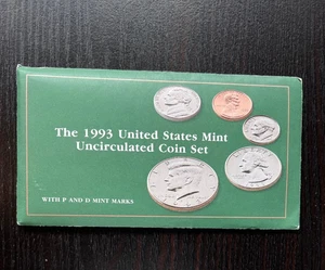 1993 United States Mint Uncirculated Coin Set in OGP - Picture 1 of 2