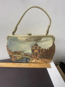 Vintage Soure Bag Scenery Tapestry, GOLD Vinyl Handbag, Excellent Condition - Picture 1 of 5