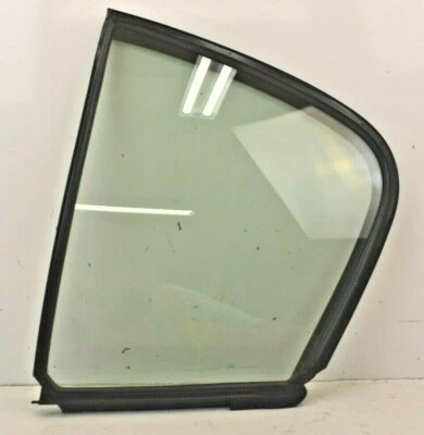 Infinity G37x G35 G25 Q40 2007-2015 OEM puerta trasera izquierda cuarto esquina vidrio Foto 1 de 4