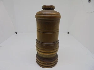 Treenware gedrechselter Holzbehälter 3 7/8" hoch - Bild 1 von 8