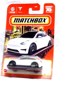 KKar Matchbox - 2022/23 Basic - 89/100 * Tesla Modelo Y - Blanco - Imagen 1 de 6