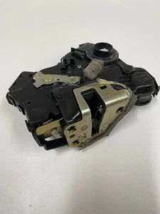 2004-2006 Scion XA Right Front Door Lock Actuator #A14 - Picture 1 of 5