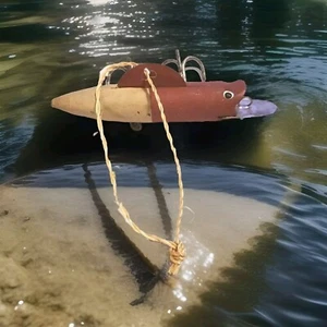 Esca da Pesca Midwest Importatori in Legno Rosso Decorazione Albero di Natale - Foto 1 di 6