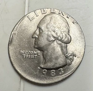 1983 P Washington Quarter Off Center Error Coin - Uncirculated - Washington -25c - Picture 1 of 4