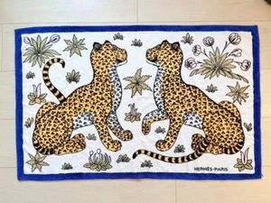 HERMES BAIN Paris Cotton Beach Towel Bath Rug Mat Blanket Leopards Blue White - Picture 1 of 3