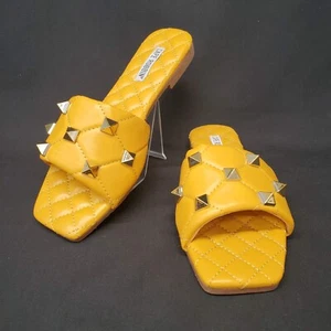Cape Robbin Doha Yellow Slip On Flats Sandals Gold Spikes Size 8 Stitched Woman - Picture 1 of 9