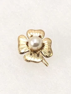 Vintage Pearl 10k Lucky Four Leaf Clover Yellow Gold Tie Tack Lapel Pin 1.3g - Picture 1 of 5