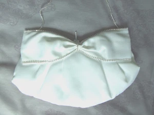 Brauttasche Hochzeit Perlen Satin Emmerling Tasche zur Kommunion weiß - Bild 1 von 5