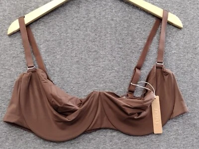 Sujetador SKIMS Suavizante Íntimo Sin Tirantes Mujer Cacao 44D BA-BAN-2607 Foto 1 de 4