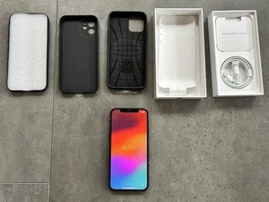 Apple iPhone 12, 128GB, Black Fully Unlocked- Good Condition - Zdjęcie 1 z 7