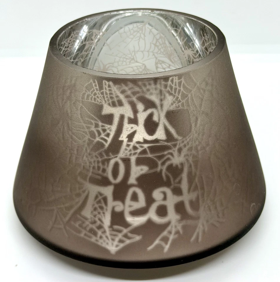 Yankee Candle Trick or Treat Topper Shade 2011 telarañas Halloween  Foto 1 de 4