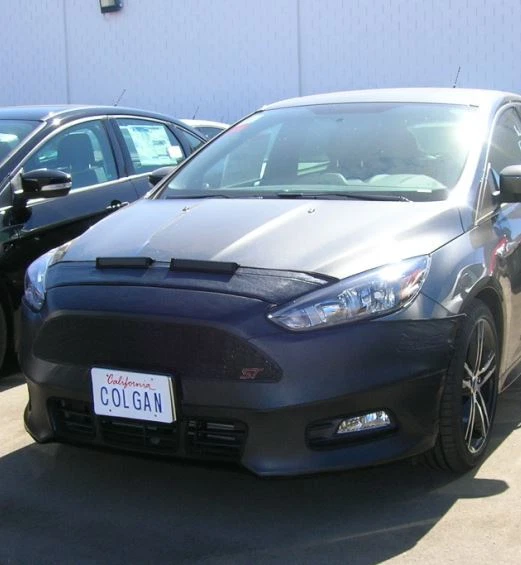 Colgan Front End Mask Bra 2pc. Fits Ford Focus ST Hatchback 15-18 W/O License - Image 1 of 1