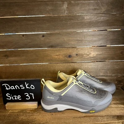 Nuevo Mujer Dansko Makayla Gris Zapatos para Caminar Tenis Talla EU 37 US 6.5-7 M Foto 1 de 4