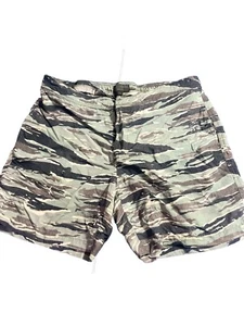 All Saints Men's Camo Storm Shorts Light Green Multicolor Relaxed Fir M Size 32 - Picture 1 of 6
