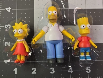 Figuras de Los Simpson Homero Bart y Lisa Simpson 2,5' 2024 JAKKS Foto 1 de 4