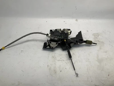 Привод замка защелки передней левой двери для седана Mercedes-Benz C300 2008-2014 годов выпуска P - Изображение 1 из 4