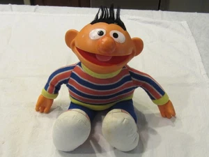 11 Zoll große Vintage Ernie Puppe - Bild 1 von 6