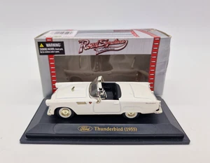 Road Signature Ford Thunderbird 1955 - weiß Maßstab 1:43 - Originalverpackt - Bild 1 von 8
