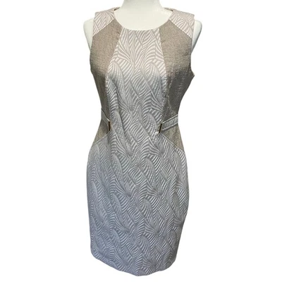 Vestido Vaina Calvin Klein Sin Mangas Imitación Cinturón Texturizado Talla 8 Crema Bronceado Carrera Foto 1 de 4