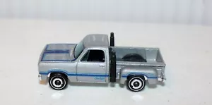 1978 Dodge Li’l Red Express Collectible 1/64 Scale Diecast Diorama Model 2019 - Picture 1 of 4