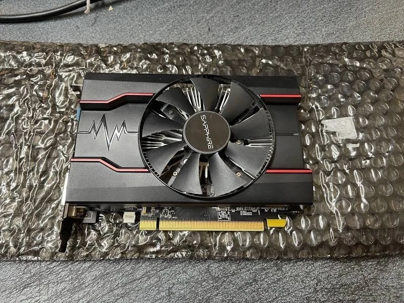 SAPPHIRE PULSE Radeon RX 550 4 GB GDDR5 Scheda Video scheda grafica  - Immagine 1 di 1
