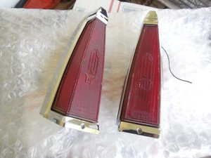 1977 CADILLAC FLEETWOOD DEVILLE TAILLIGHT Left and Right OEM USED Nice Housings - Picture 1 of 22