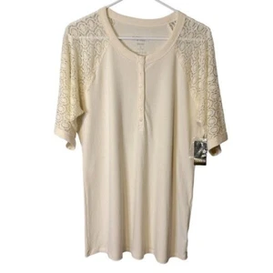 Torrid Fitted Super Soft Rib Lace Inset Raglan Henley Pristine 2X 18-20 NWT - Picture 1 of 11