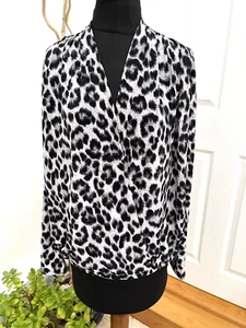 Michael Kors Top Women's Size M 14 Black White Monochrome Animal Print Faux Wrap - Picture 1 of 9