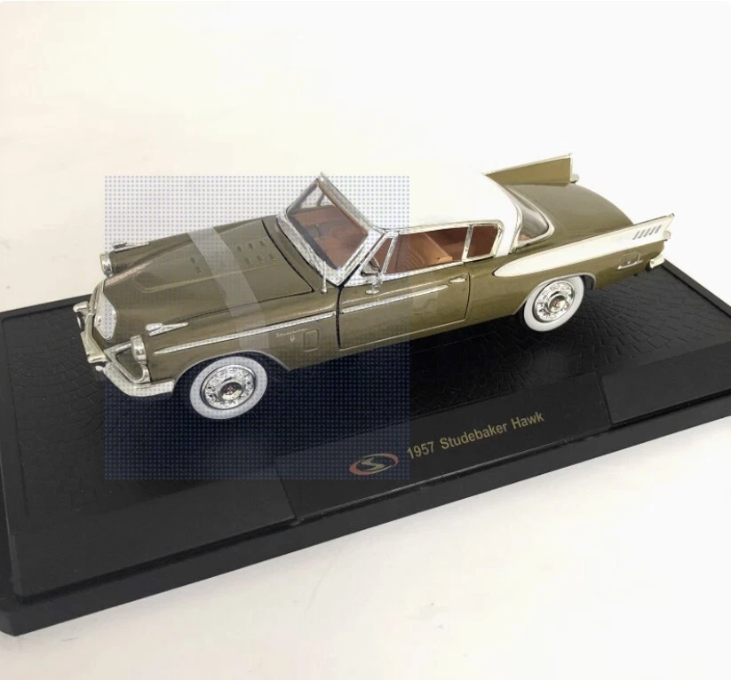1/32 Signature 1957 Studebaker Car Die Cast Model RARE - Image 1 of 1