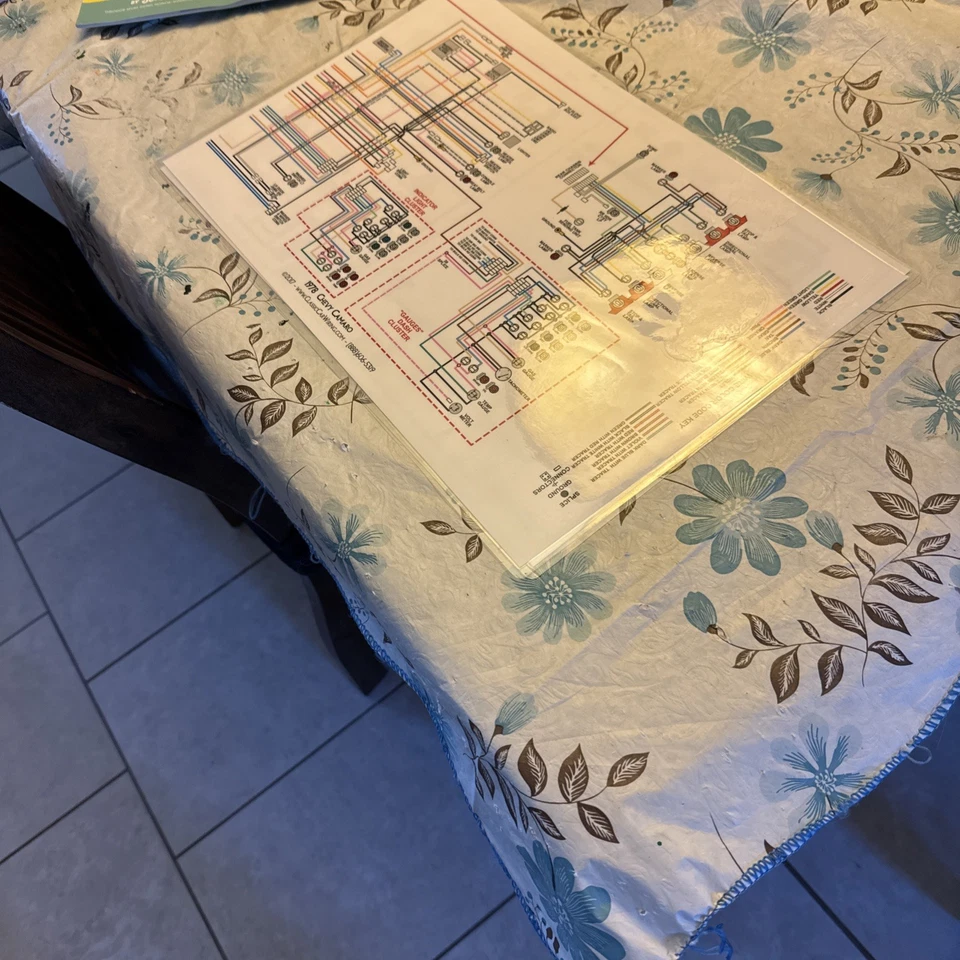 Diagrama de cableado 11 x 17 colores Chevrolet Camaro 1978 Foto 1 de 1