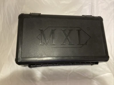 MXL 990 Studio Condenser Microphone with Adapter and Shockmount - Image 1 of 3