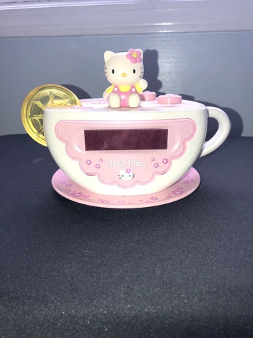 Vintage 2003 Hello Kitty Teacup Alarm CLOCK RADIO W/Lemon Night Light Works Cover