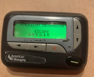 American Messaging Unication Flex Pager 900 MHz - Powers on, comms untested - Zdjęcie 1 z 8