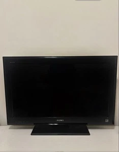 Sony Bravia KDL-40EX521 40" 1080p HD LED LCD Internet TV - Picture 1 of 4