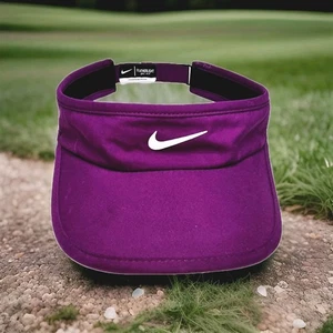 Nike Featherlight Dri-FIT Púrpura Cósmico Visera Ajustable Golf Tenis Correr - Imagen 1 de 5