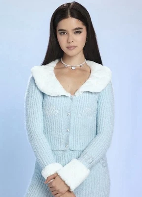 Cárdigan corto Forever 21 X Hello Kitty azul ángel suéter talla pequeña nuevo con etiquetas Foto 1 de 4