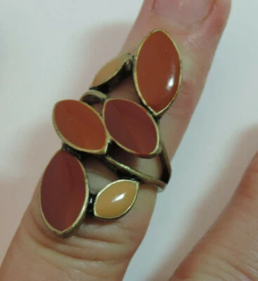 Cannella Marrone Smalto Marquise Lunghi Dorati Misura 7 Mix Anello Questo 112.2 - Immagine 1 di 4