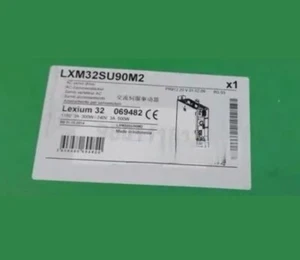 Servoconductor LXM32SU90M2 NUEVO por DHL ENVÍO RÁPIDO GRATUITO - Imagen 1 de 1