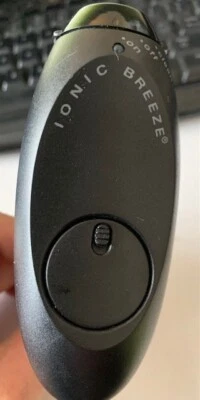 Sharper Image Design Ionic Breeze Car Automobile Plug-in Ionizer Used - Image 1 of 3