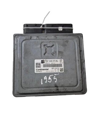 Centralina motore Seat Ibiza IV ST 6J8, 6P8 ECU 03F906070BL 1.2 benzina 27875872 - Immagine 1 di 4