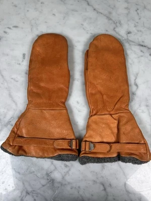 Mitones de cuero genuino de piel de ciervo MILFUR de colección forrados de lana mediana a presión para el pulgar Foto 1 de 4