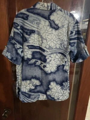 Camisa Hawaiana De Colección JANTZEN Hombres M Azul Floral Botón Manga Corta HECHA EN EE. UU. Foto 1 de 4