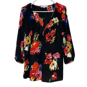 Floral Blouse Woman's Size Medium Violet + Claire Black Colorful V-Neck Shirt - Picture 1 of 7