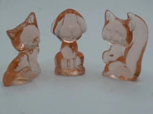 Viking Miniature Pink Clear Glass Figures. Lot of 3. Dog, Cat & Raccoon - Picture 1 of 6