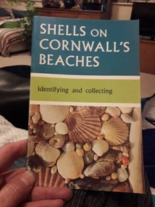 Shells On Cornwall’s Beaches, Identifying & Collecting. Ann Pascoe Paperback - Foto 1 di 4