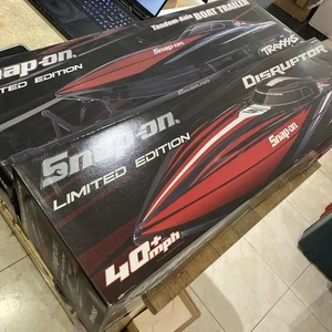 SNAP-ON TOOLS LIMITED EDITION TRAXXAS RC DISRUPTOR BOAT & TRAILER NEW - Picture 1 of 8